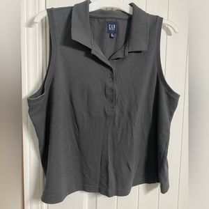 Gap women top